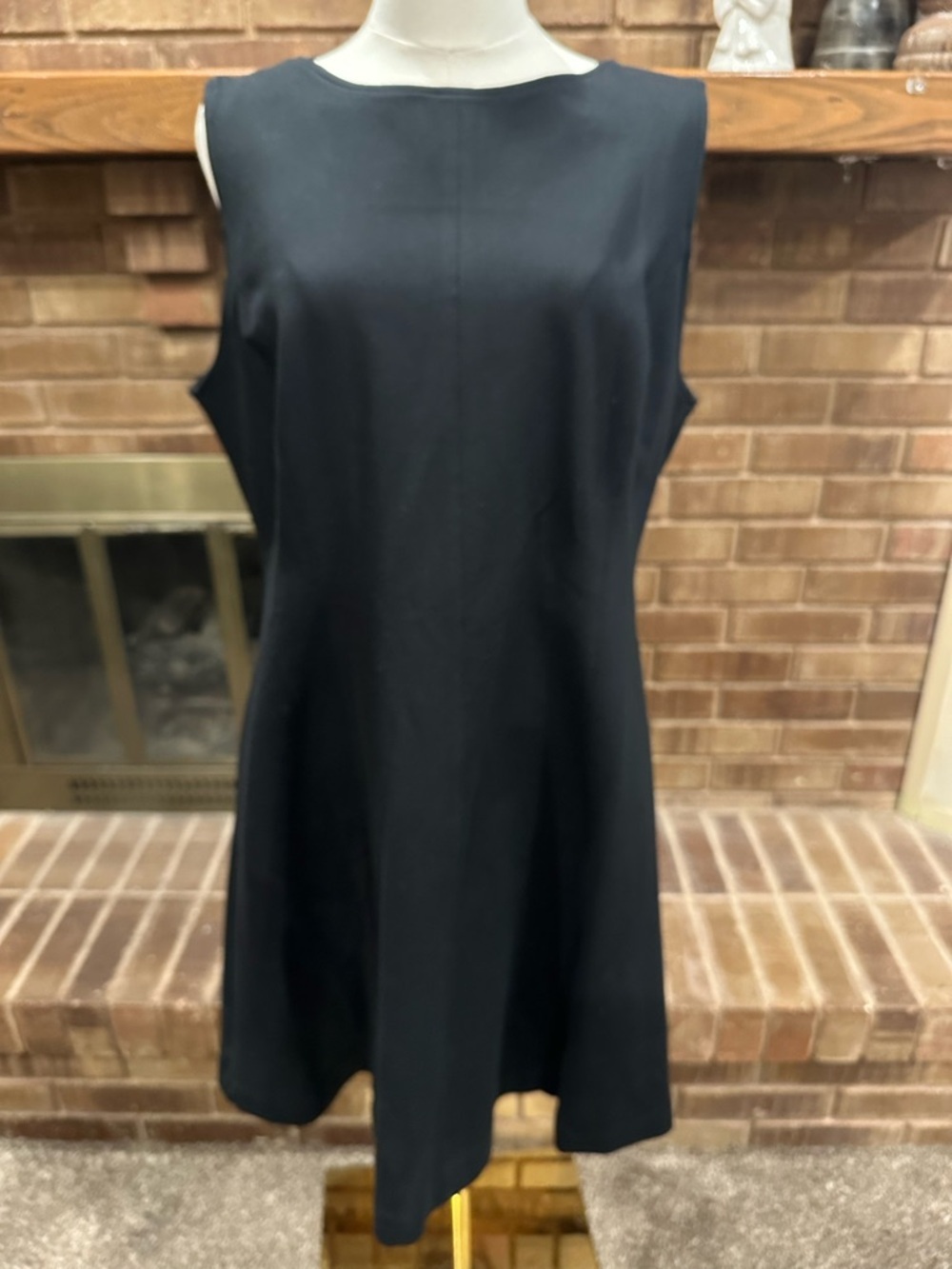 SPANX Black The Perfect A-Line Sleeveless Dress Extra Large XL EUC LBD Chic - Picture 3 of 5